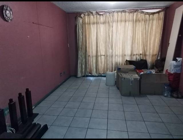 2 BEDROOM APARTMENT FOR SALE IN PRETORIA CENTRAL